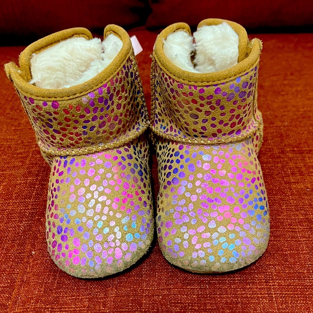 Uggs 4/5C